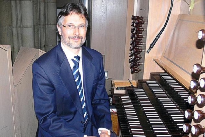 Roberto Antonello, organo