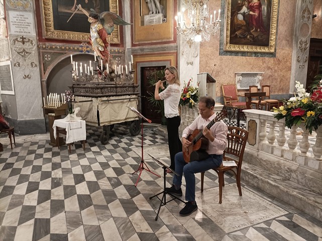 Silvia Schiaffino, flauto Renato Procopio, chitarra