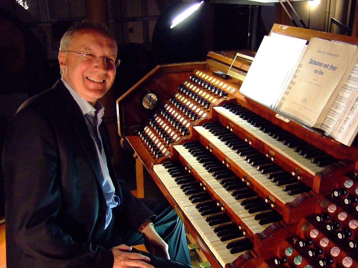 Wolfgang Capek